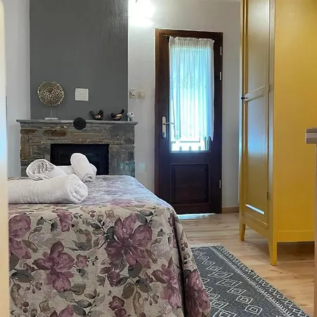 דירה To Patriko Mas Guesthouse-1 פליאוס פנטלימון