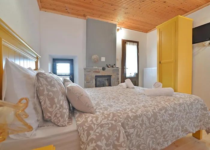 Appartamento To Patriko Mas Guesthouse-1 *
